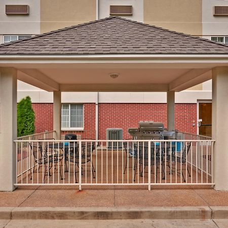 Candlewood Suites Olive Branch By Ihg Ngoại thất bức ảnh