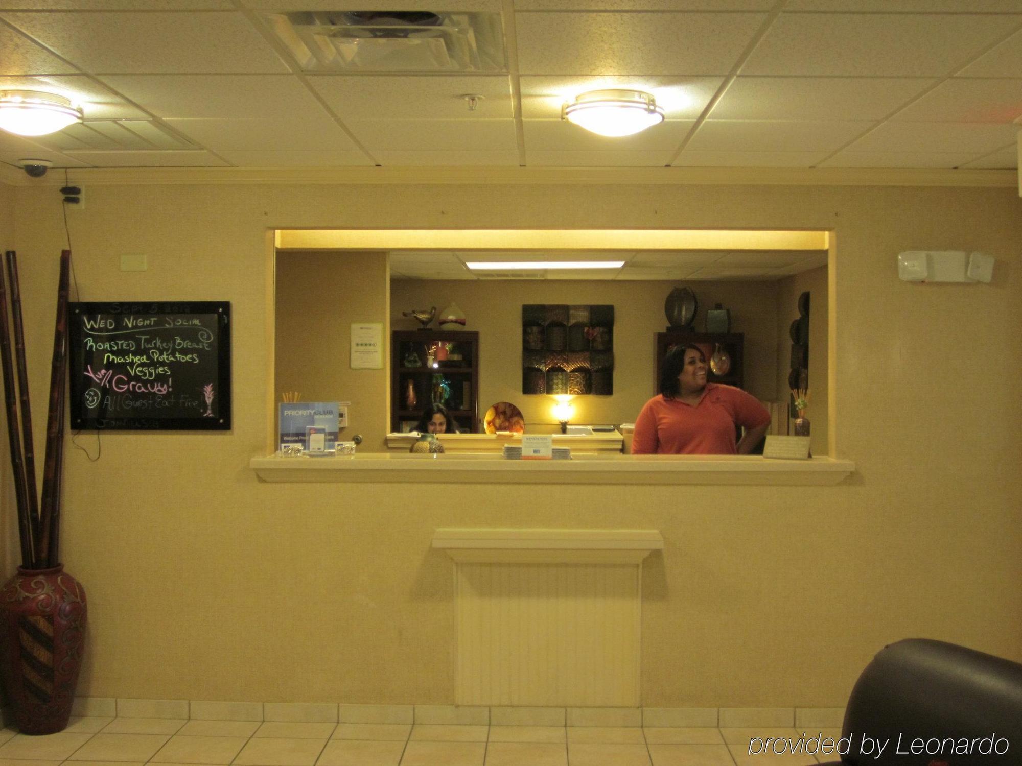 Candlewood Suites Olive Branch By Ihg Ngoại thất bức ảnh