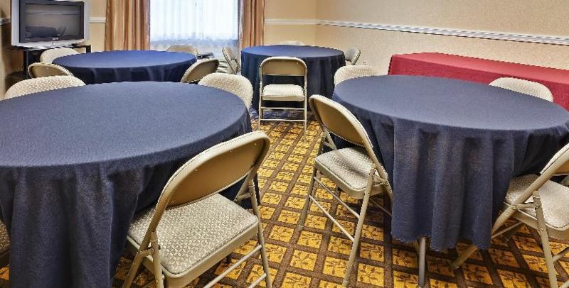 Candlewood Suites Olive Branch By Ihg Ngoại thất bức ảnh